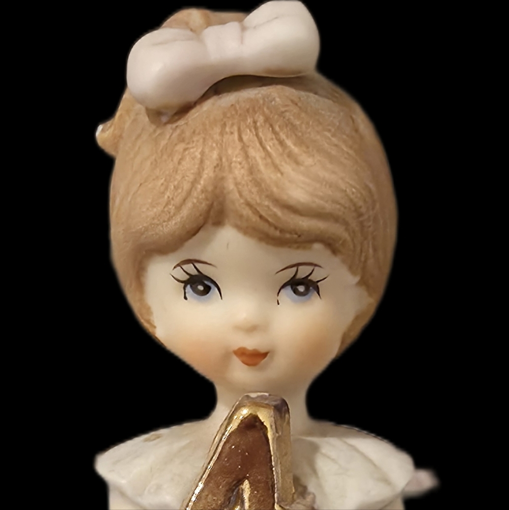 Growing Up Girlsby Enesco | 4